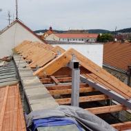 Pohled na úpravu podkrovního patra ZUŠ v Písku 