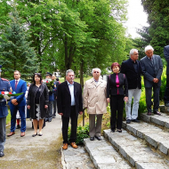 Delegace komunistů byly snad jedinými zástupci politického spektra ČR (delegace Jč KV KSČM a OV KSČM Tábor)